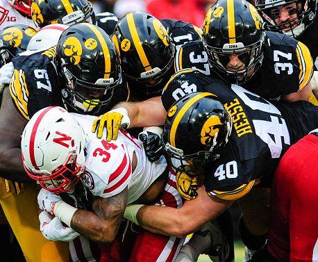 Iowa defense adds to misery for banged-up Tommy Armstrong
