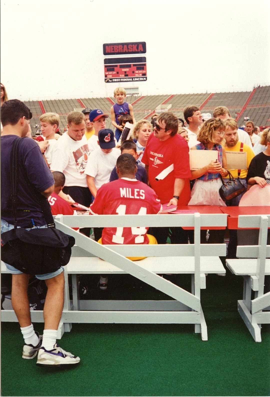 Miles8AutographDay-e1528486087242.jpg