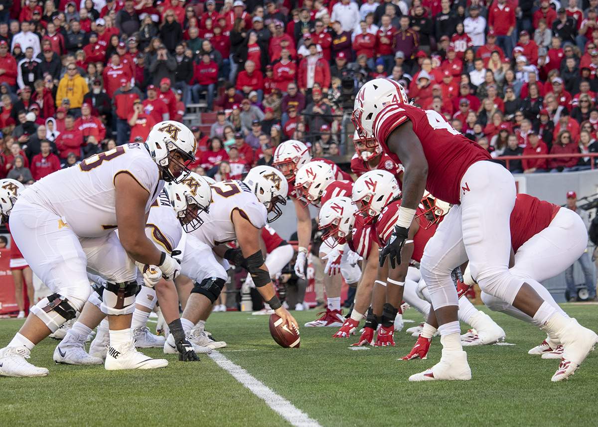 Linemen lined up